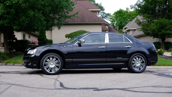2011 Chrysler 300  for Sale $15,900 