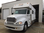 Renegade 17f Freightliner 2002 w/225626 miles and Trailer