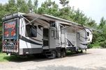 4014 Cyclone HD Toyhauler and 07 Dodge 3500  