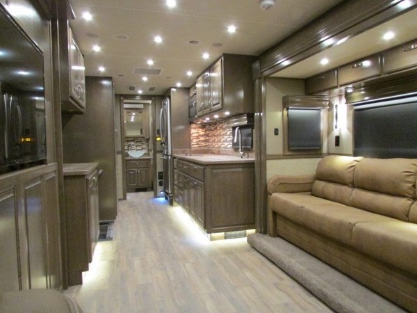 2023 Showhauler MotorHomes and ToterHomes  for Sale $369,000 