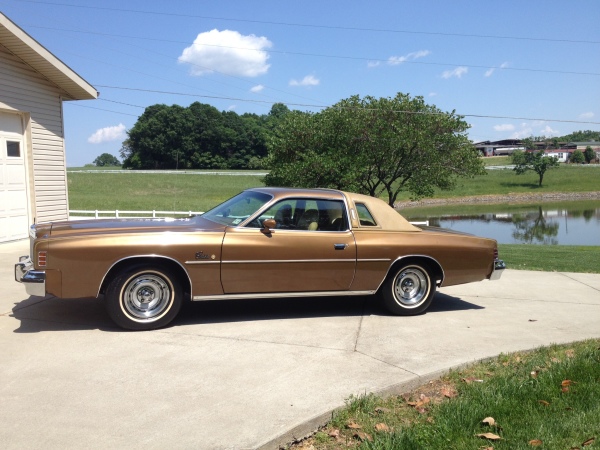 1977 Chrysler Cordoba  for Sale $12,750 